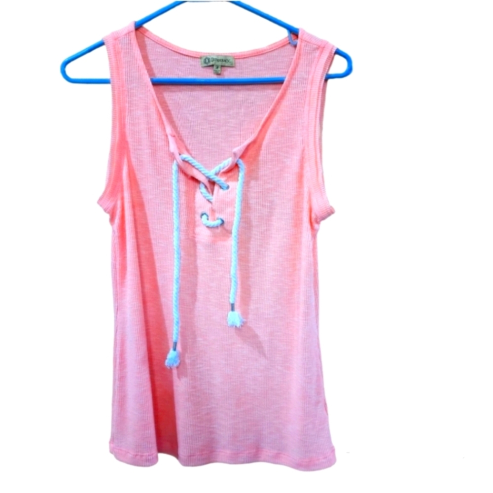 Democracy Women's size M Rib Knit Tank with Lace-Up Detail